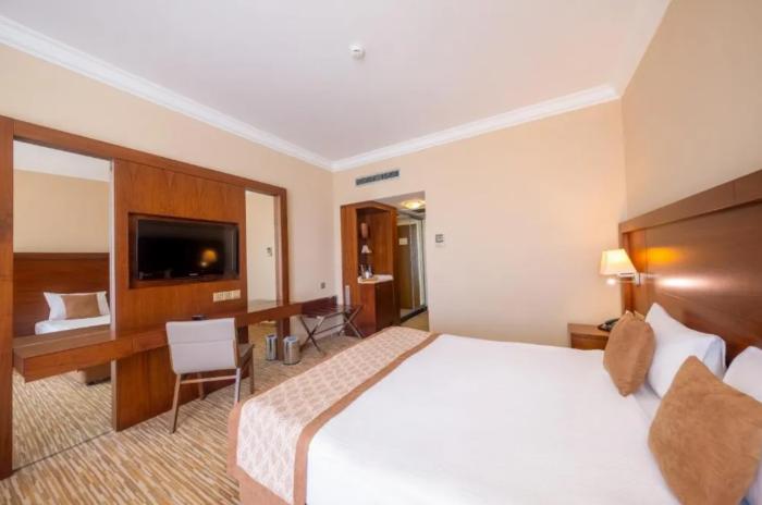 Salamis Bay Conti Resort Hotel & Casino Famagouste Chambre photo A room at the hotel
